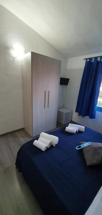 Li Piri Bed and Breakfast San Teodoro  Buitenkant foto