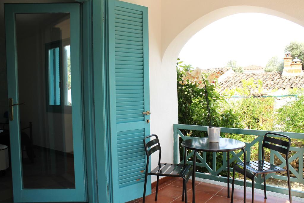 Li Piri Bed and Breakfast San Teodoro  Buitenkant foto