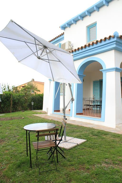 Li Piri Bed and Breakfast San Teodoro  Buitenkant foto