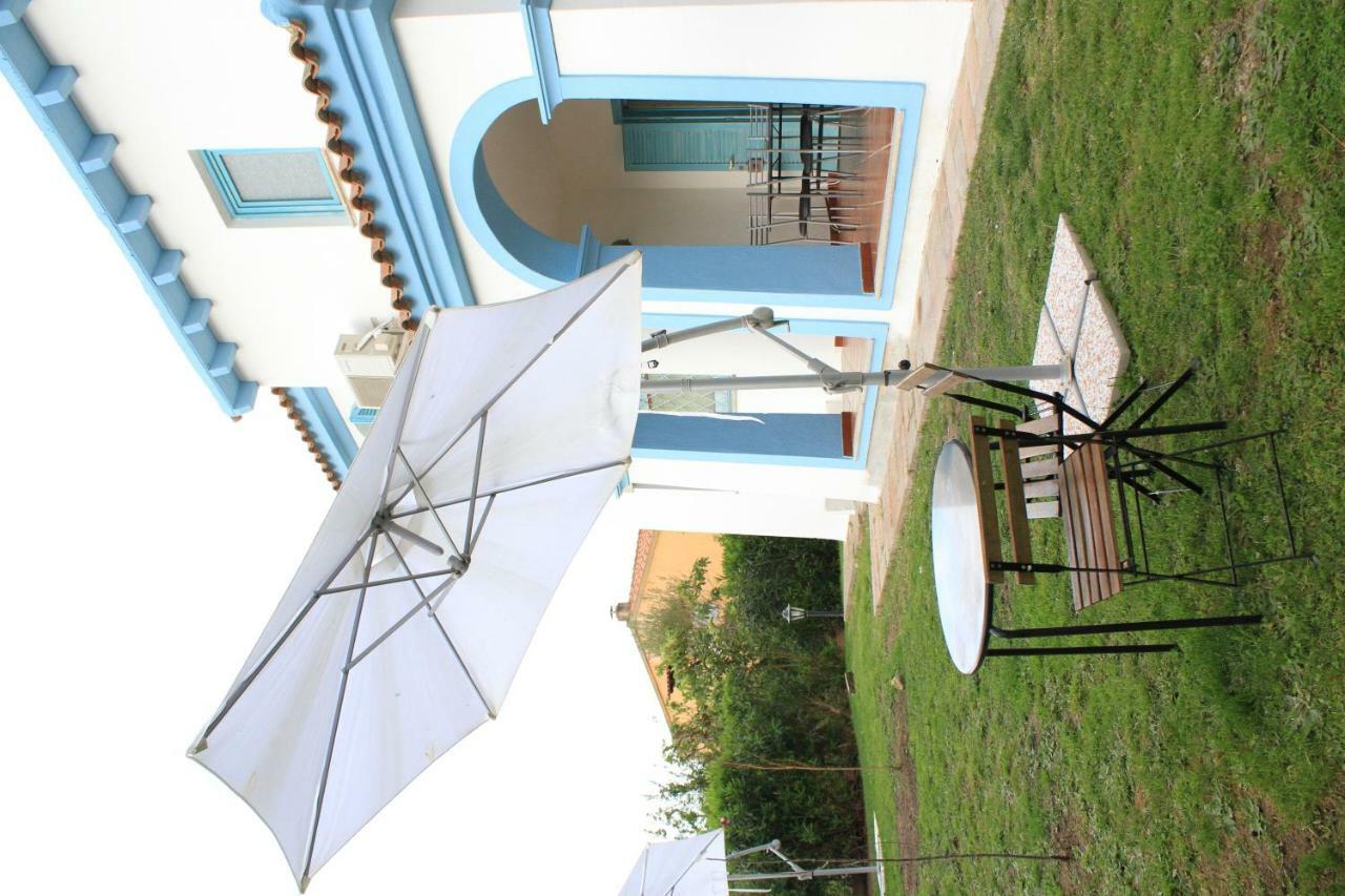Li Piri Bed and Breakfast San Teodoro  Buitenkant foto