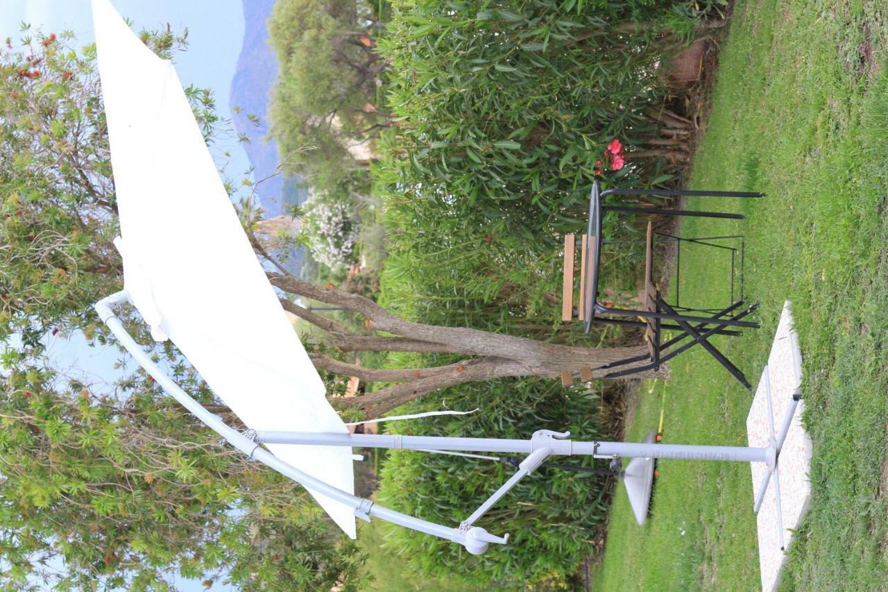 Li Piri Bed and Breakfast San Teodoro  Buitenkant foto